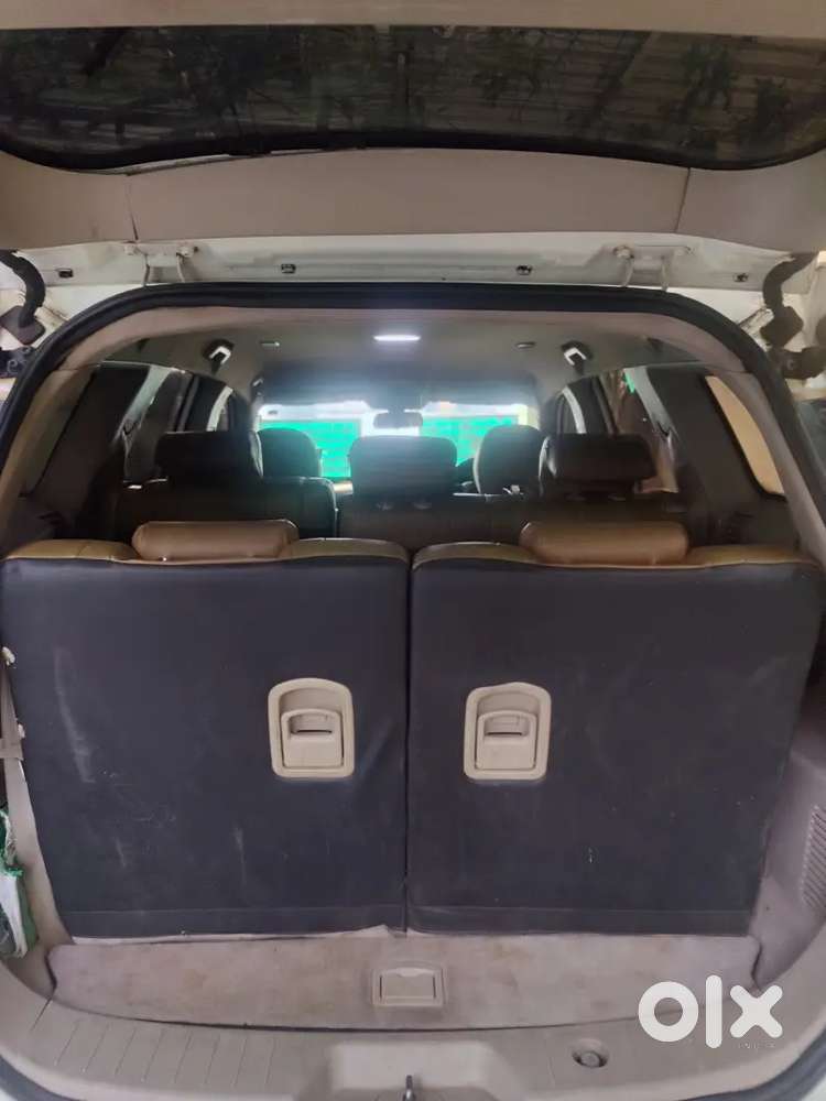 Mahindra Xuv500 Diesel 2016 With 114500 Km