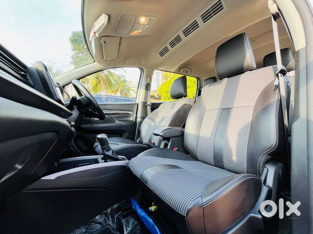 Maruti Suzuki Xl6 1.5 Zeta At, 2023, Petrol