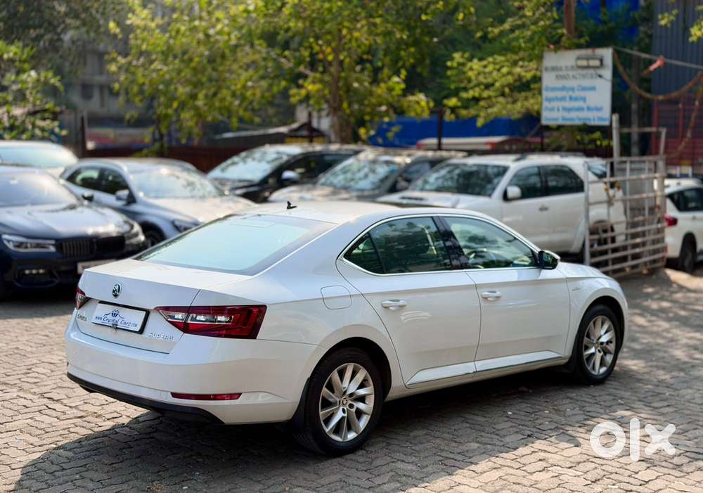Skoda Superb 2.0 Tsi At L&k, 2019, Petrol