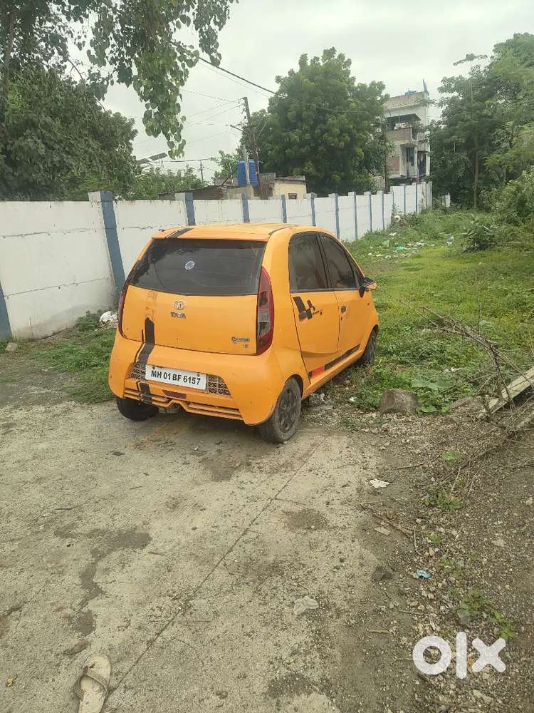 गाडी चालू आहे पण स्क्रॅप बोलून विकायची आहे    सेल्फ मारघजाणे