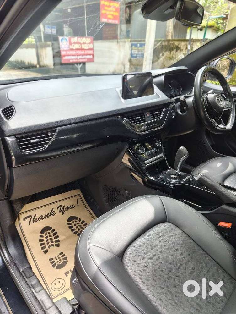 Tata Nexon 1.2 Revotron Xza Plus (o) Amt, 2022, Petrol
