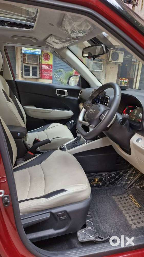 Hyundai Venue 1.0 Sx (o) Turbo Dct, 2024, Petrol