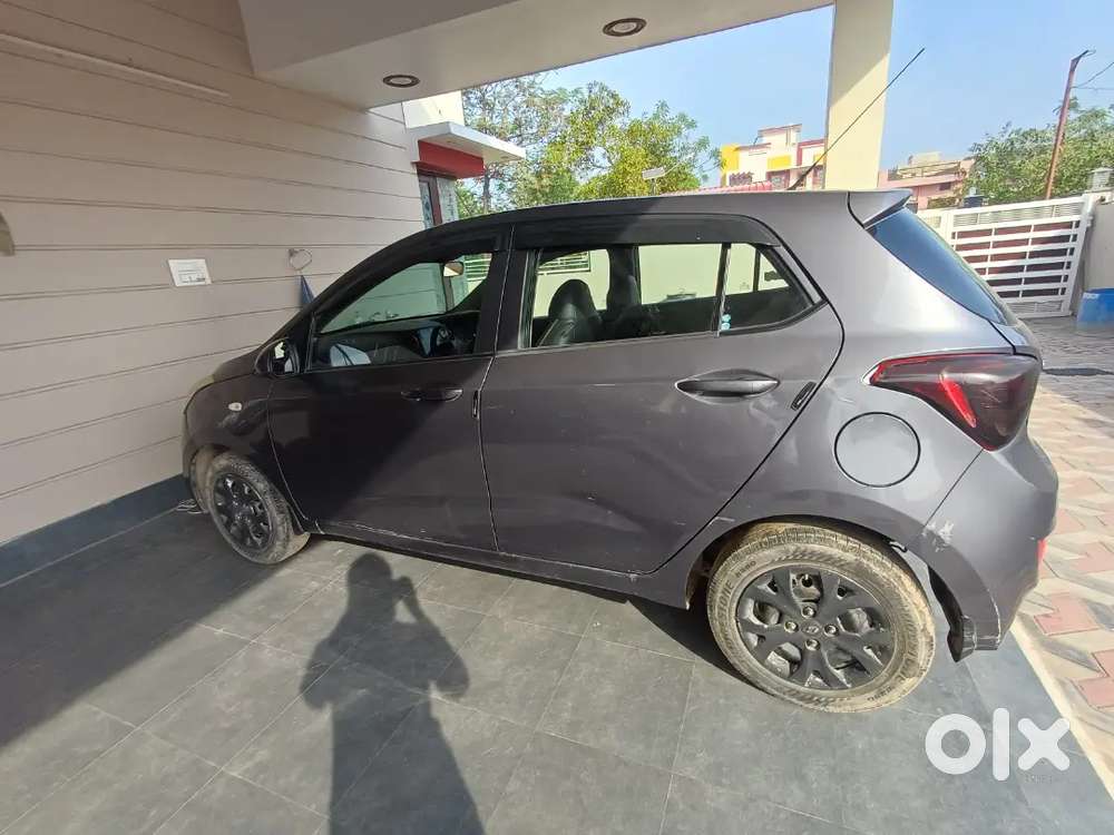 Hyundai Grand I10 2015 Petrol 140000 Km Driven