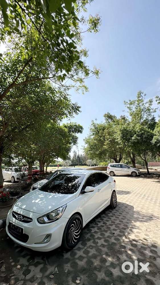 Well Maintained Car Scratchless Condition