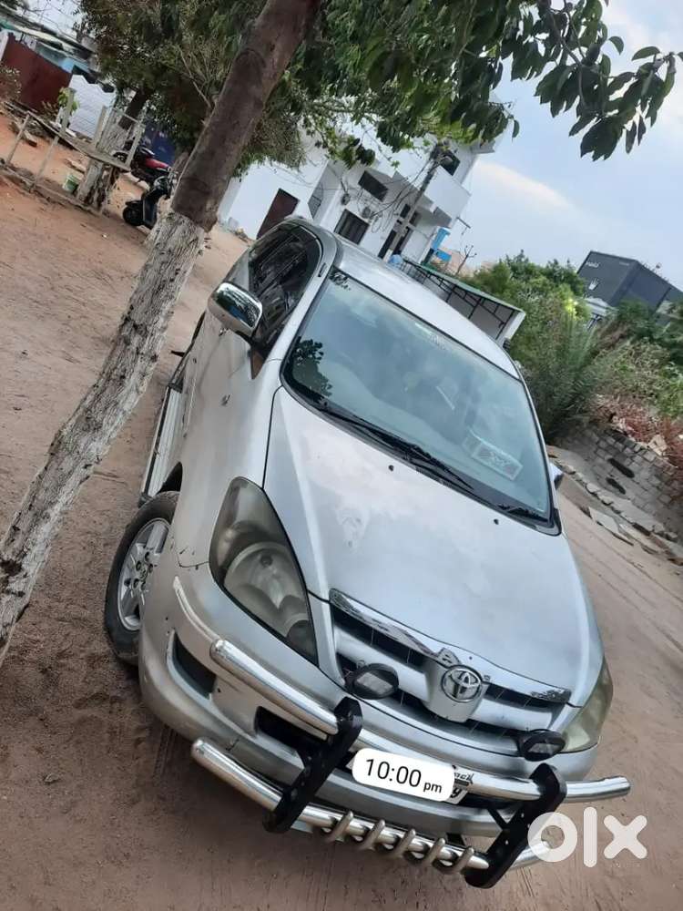 Toyota Innova 2007 Diesel 800000 Km Driven