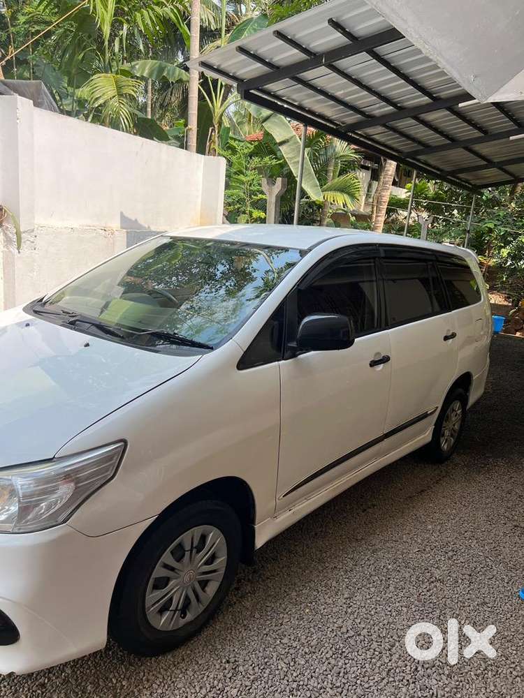 Toyota Innova 2013 Diesel 170000 Km Driven