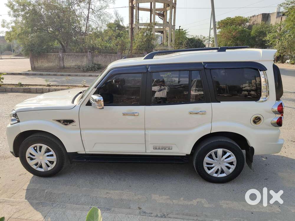 Mahindra Scorpio