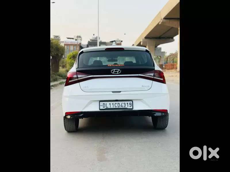 Hyundai I20 Sportz 1.2 Ivt, 2022, Petrol
