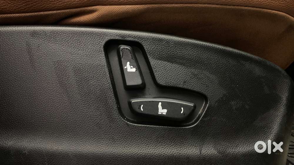 Mg Hector Plus 1.5 Hybrid Sharp Turbo 6 Str, 2022, Petrol