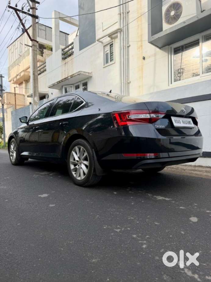 Skoda Superb 2.0 Tsi At L&k, 2016, Petrol