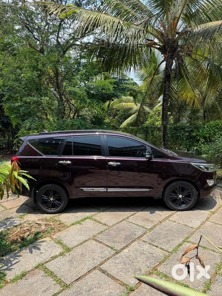 Toyota Innova Crysta 2016 Z Diesel Good Condition