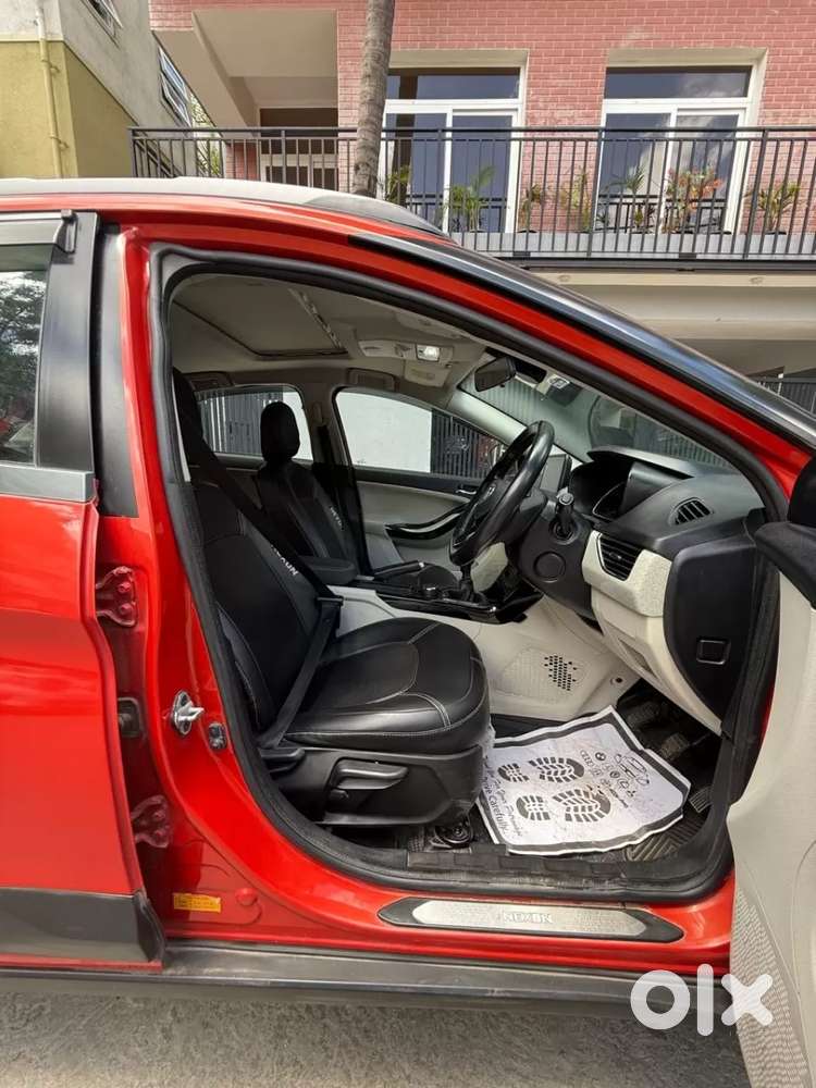 Tata Nexon 1.5 Revotorq Xz Plus Hs Dark Edition, 2022, Petrol