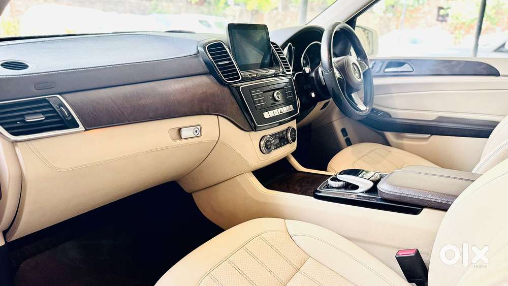 Mercedes-benz Gls 400 Petrol 4 Matic, 2017, Petrol