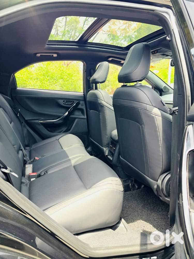 Tata Nexon Fearless Plus S 1.5 Revotorq Diesel 6 Amt Dt, 2025, Diese..