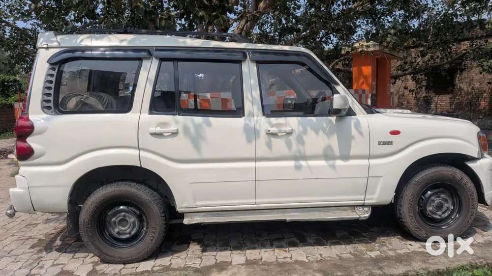 Mahindra Scorpio Diesel 2011 Variant