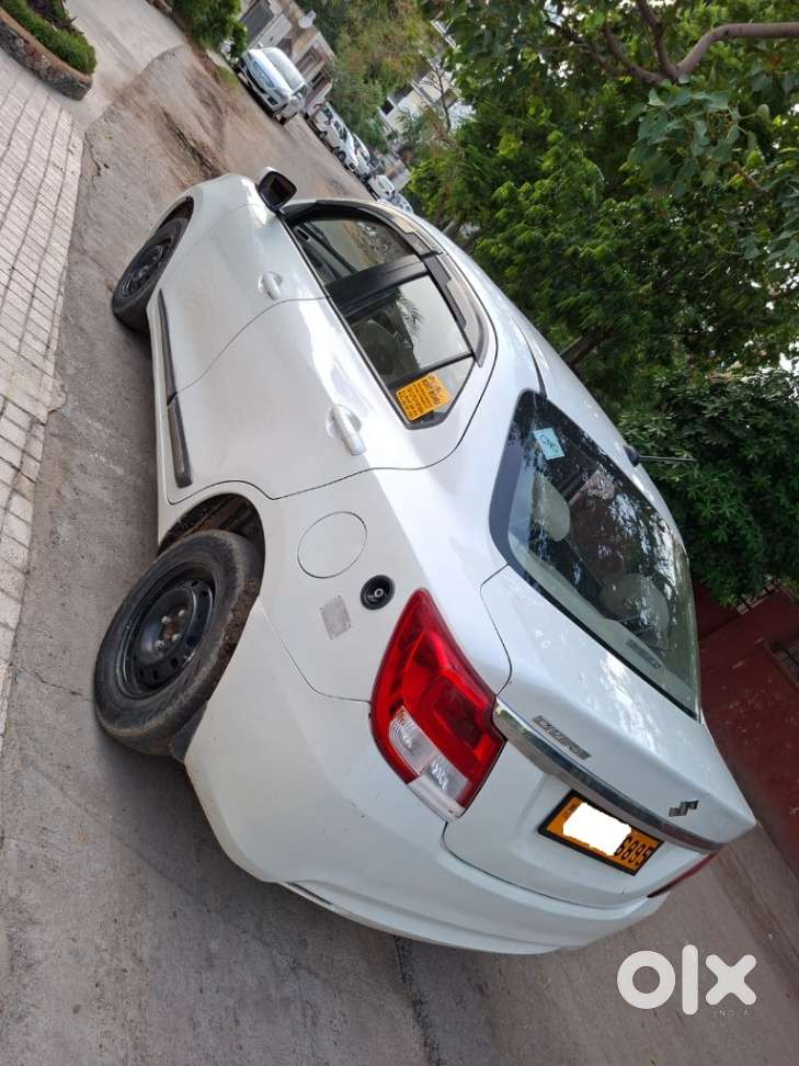 Maruti Suzuki Swift Dzire Vxi Optional, 2024, Cng & Hybrids