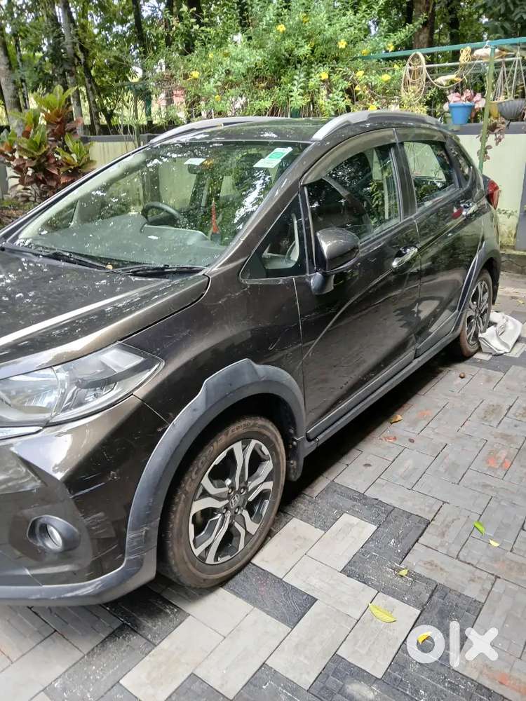 Honda Wr-v 2017 Petrol 33800 Km Driven