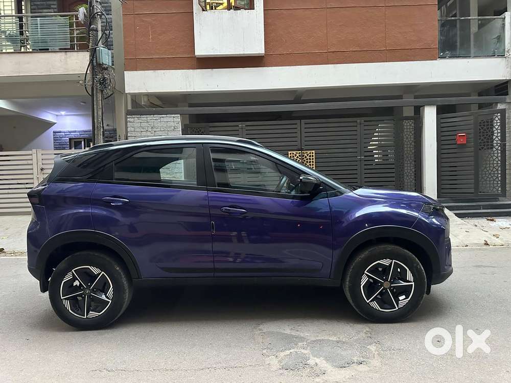 Tata Nexon Fearless S Purple 1.2 Revotron Petrol 6mt Dual Tone, 2023..