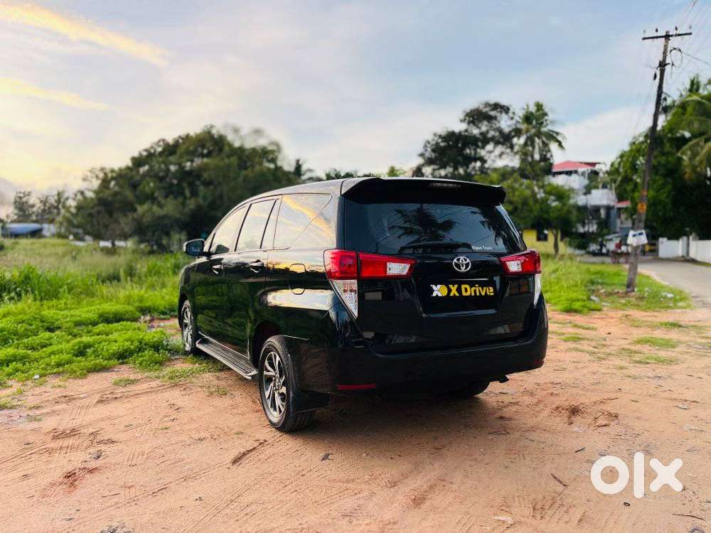 Toyota Innova Crysta 2.8 Gx At 8s, 2021, Diesel