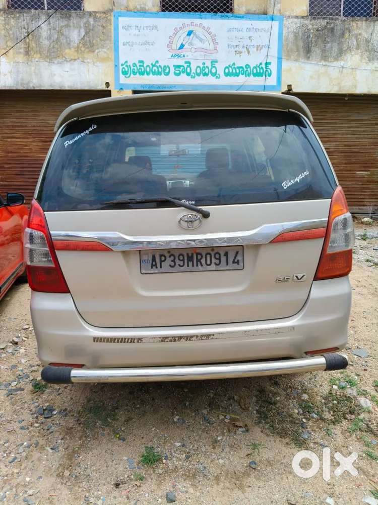 Toyota Innova Diesel 2013