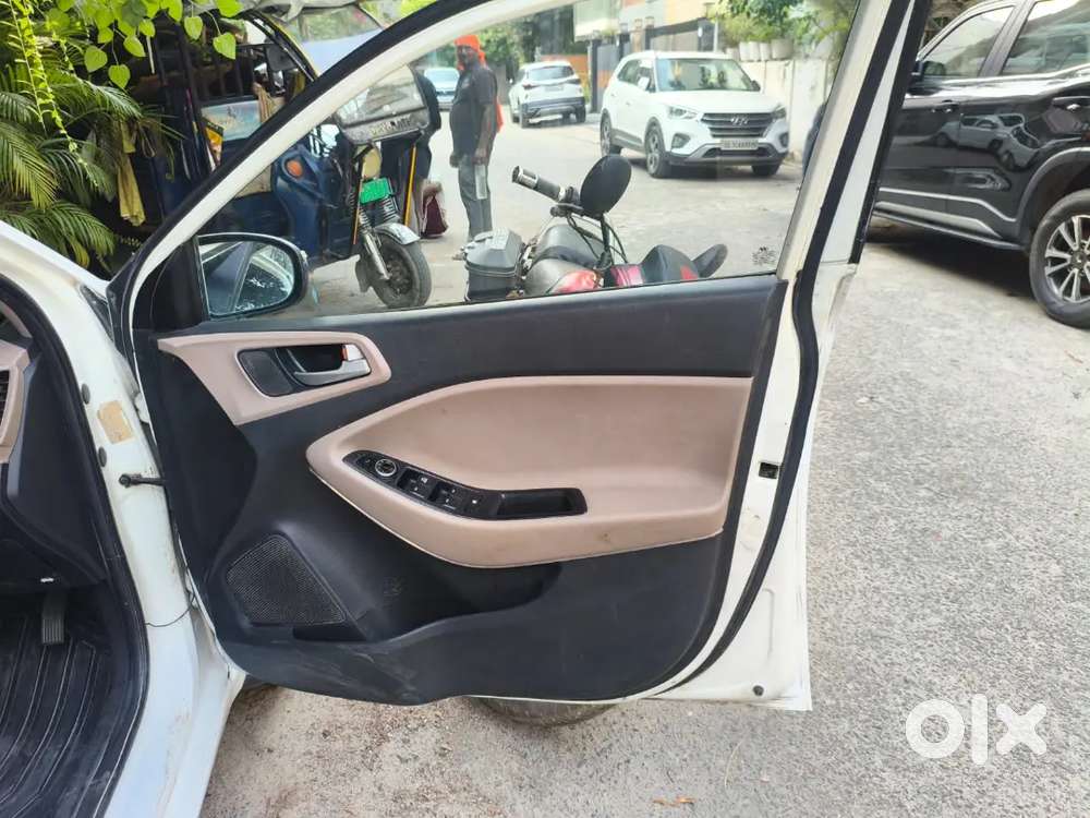 Hyundai I20 Spotz 2016 Model