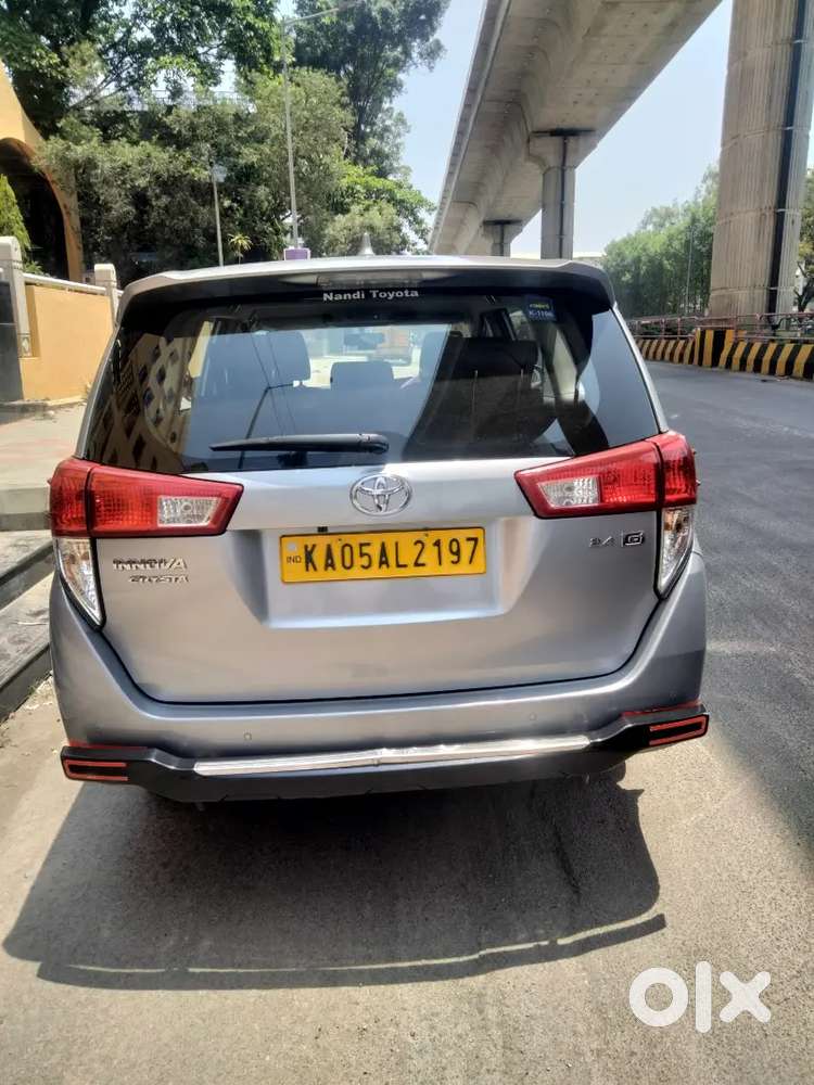Toyota Innova Crysta 2022