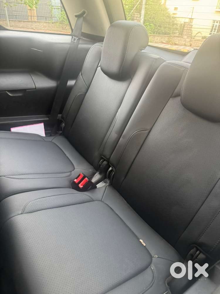 2018 Tata Hexa Xta Top-end Automatic 6 Seater