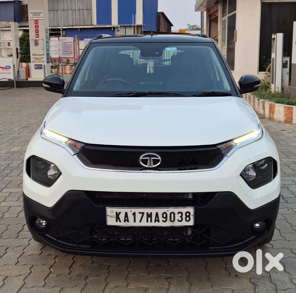 Tata Punch 1.2 Revotron Creative Dual Tone, 2022, Petrol