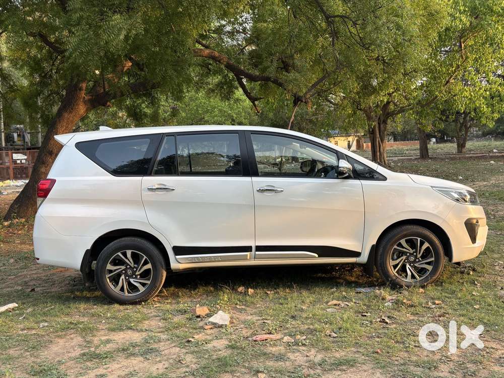 Toyota Innova Crysta [2020-ongoing] 2.7 Vx 7 Str, 2022, Petrol