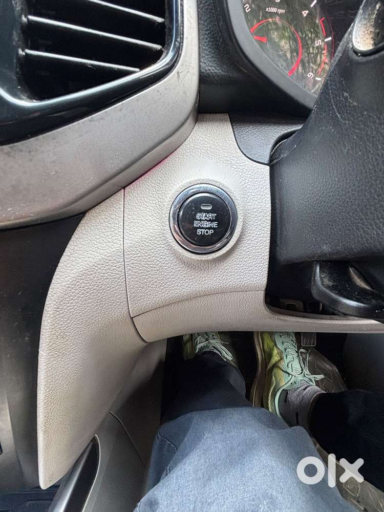 Mahindra Xuv300 W8 Option Diesel, 2020, Diesel