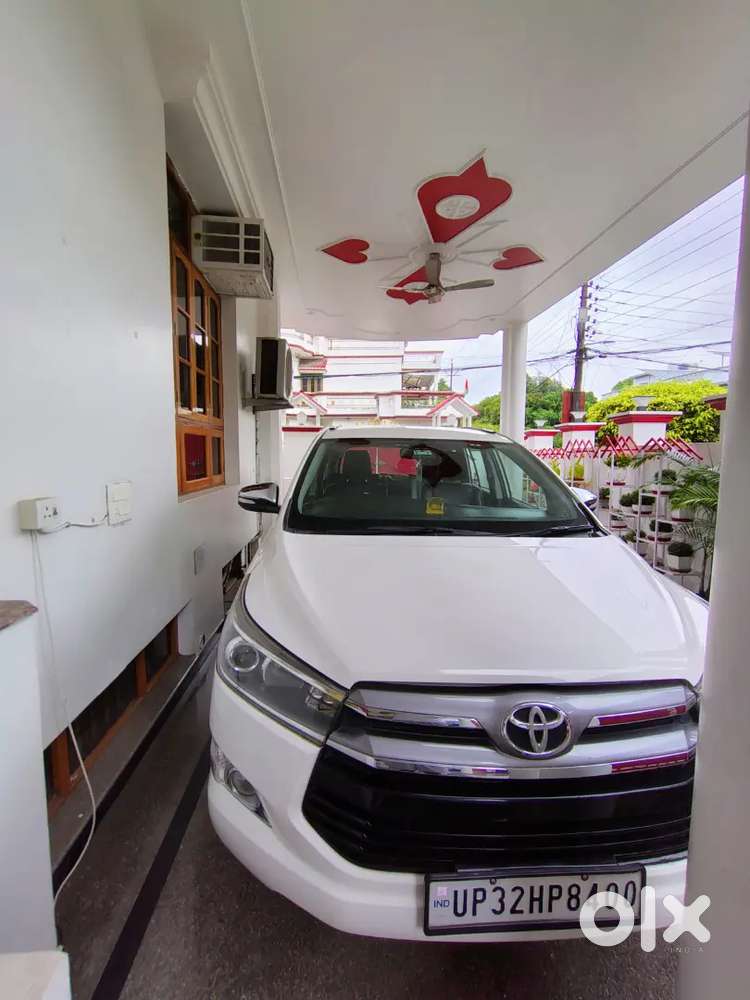 Toyota Innova Crysta 2017
