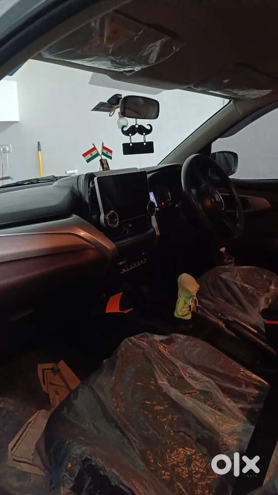 2026 Maruti Fronx Sigma 1.2 Petrol  Only 5,200 Km  Splendid Silver