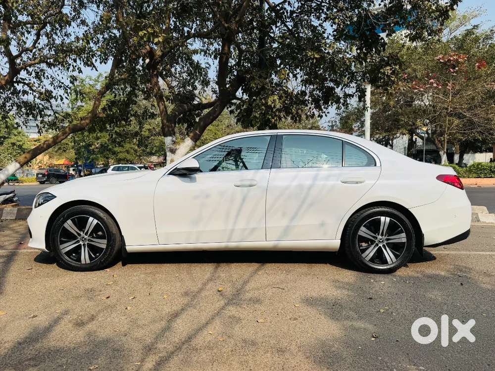 Mercedes-benz C-class 2023 Diesel 52000 Km Driven
