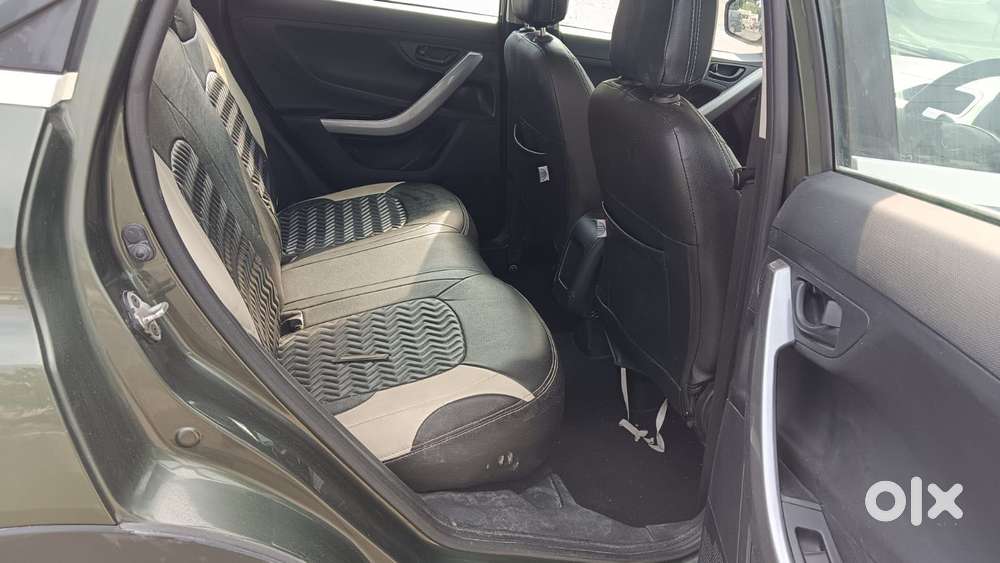 Tata Nexon 1.2 Revotron Xm (s), 2022, Petrol