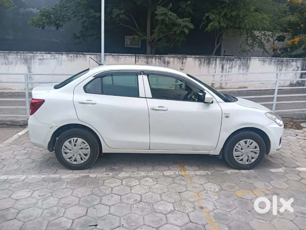 Maruti Suzuki Dzire 2018 Petrol 98700 Km Driven