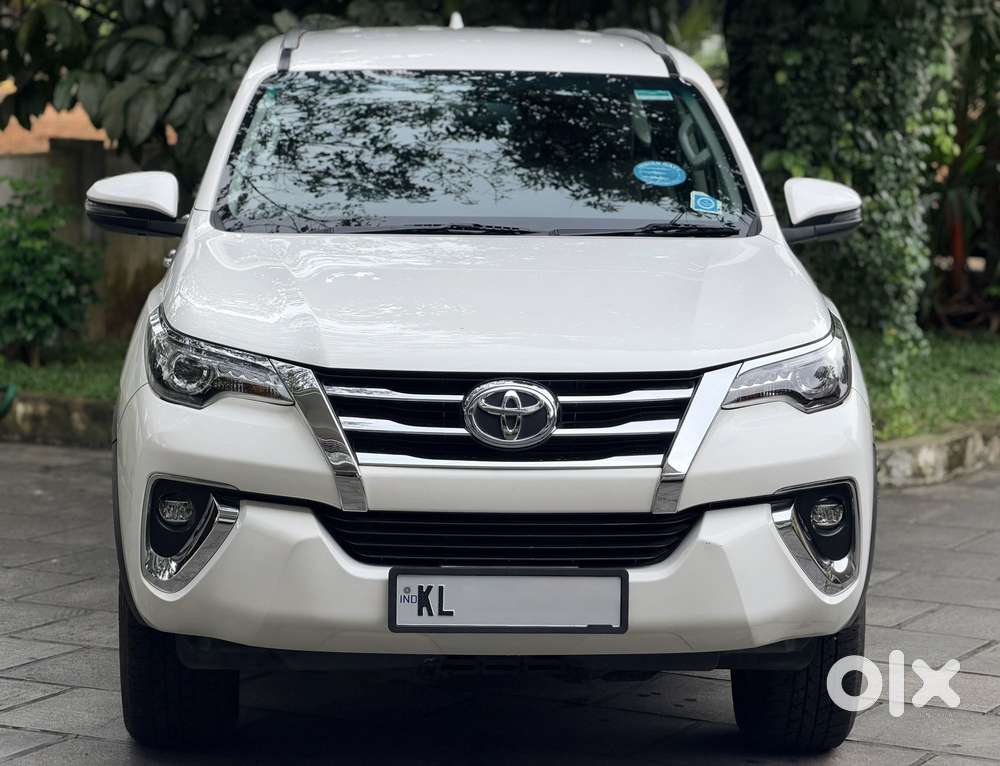 Toyota Fortuner 4x2 At 2.8 Diesel, 2019, Diesel