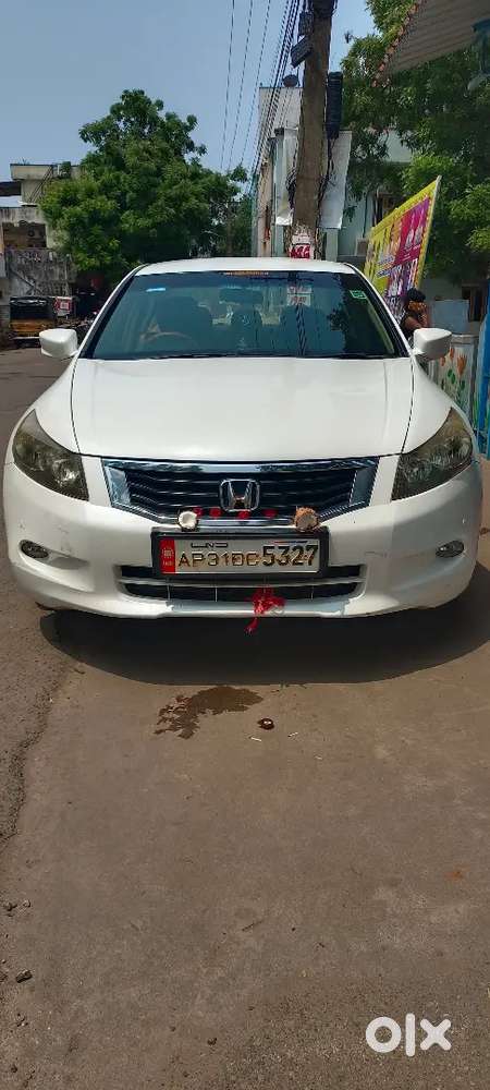 Honda Accord 2.4 At 2010