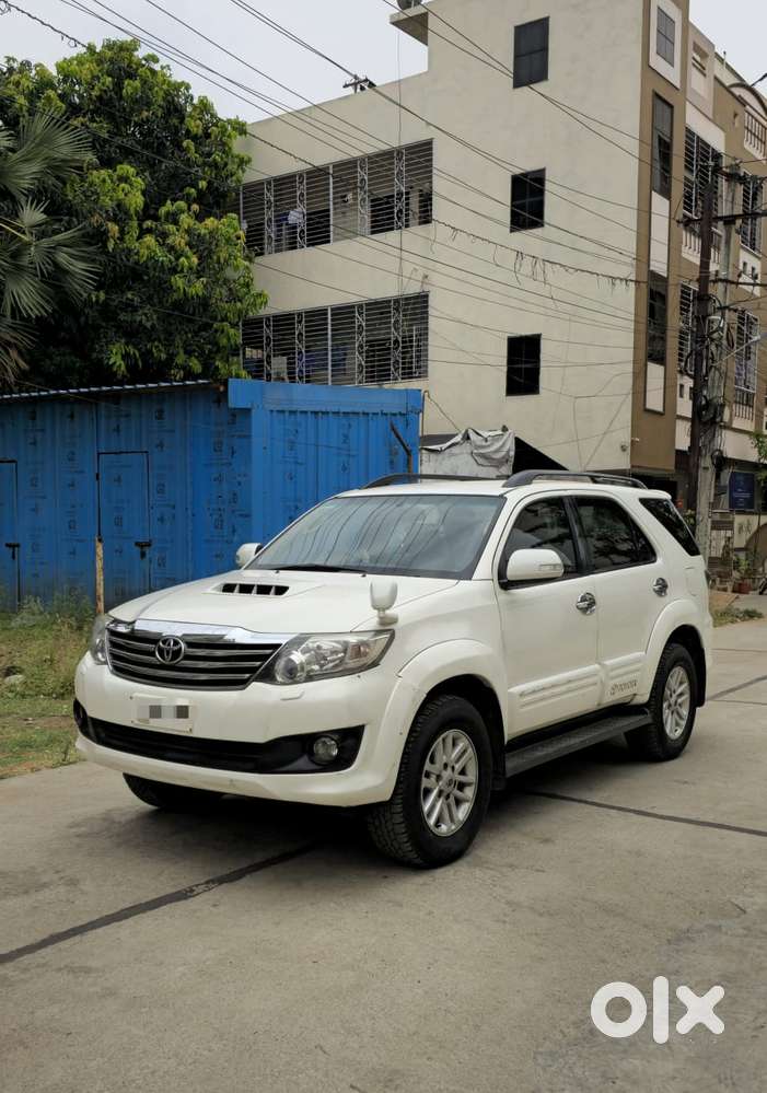 Toyota Fortuner 2011-2016 4x2 Manual, 2014, Diesel