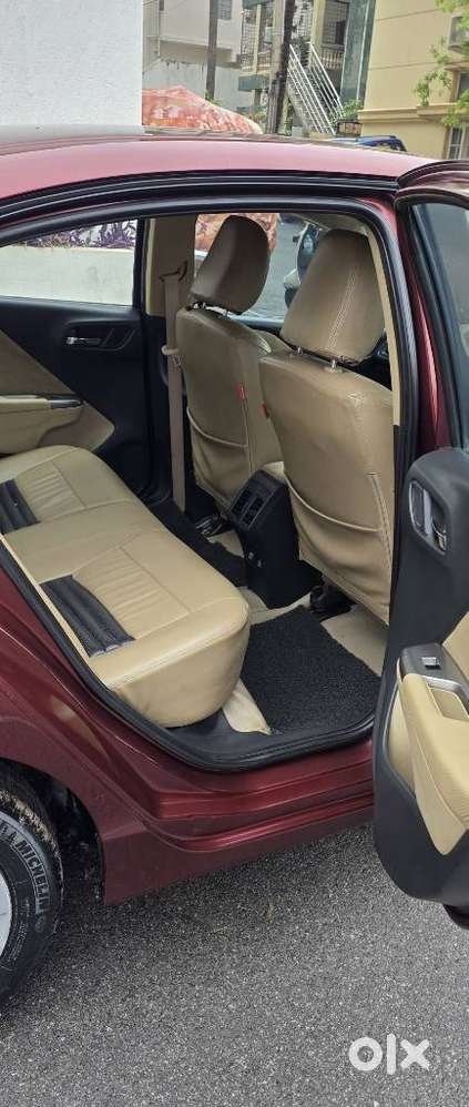 Honda City I-vtec V, 2017, Petrol