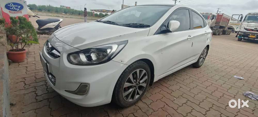 Hyundai Verna 2013 Diesel Manual