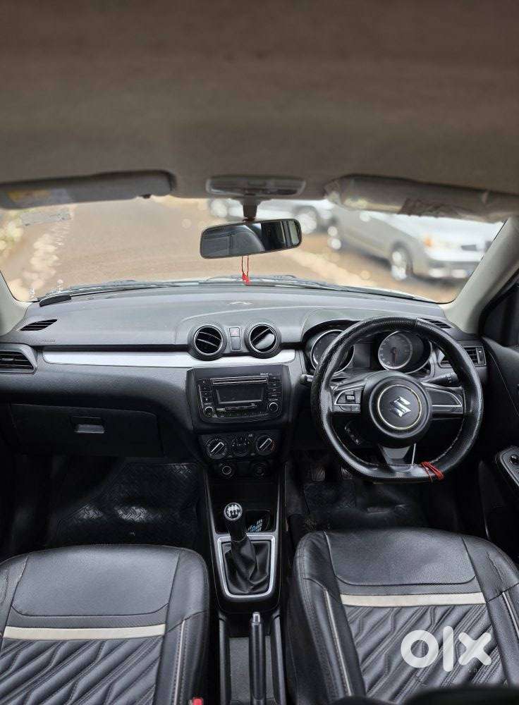 Maruti Suzuki Swift Vxi + Manual, 2018, Petrol
