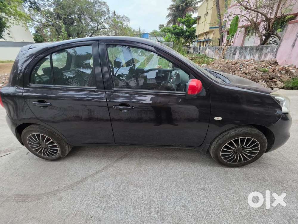 Nissan Micra 2017 Diesel 120000 Km Driven