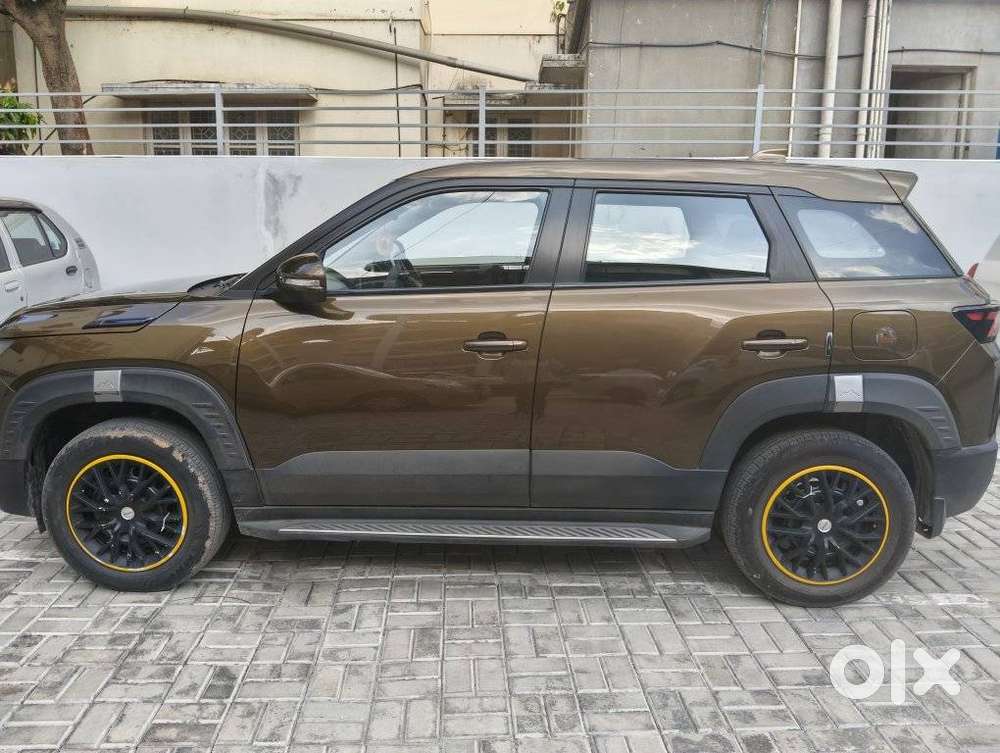 Maruti Suzuki Brezza 1.5 Vxi Smart Hybrid, 2022, Petrol