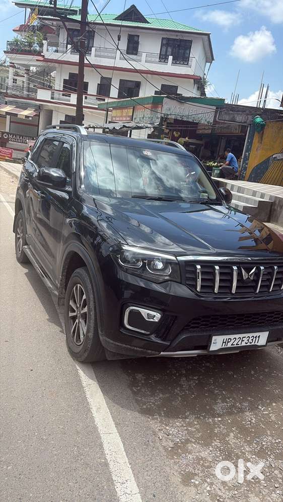 Mahindra Scorpio-n Petrol Manual 2025