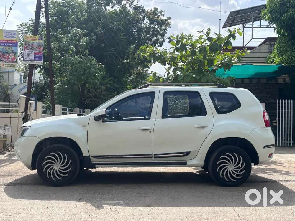 Nissan Terrano 2017 Diesel 120000 Km Driven Very Nice Condition