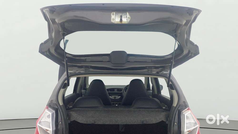Maruti Suzuki Alto K10 Vxi Amt, 2016, Petrol