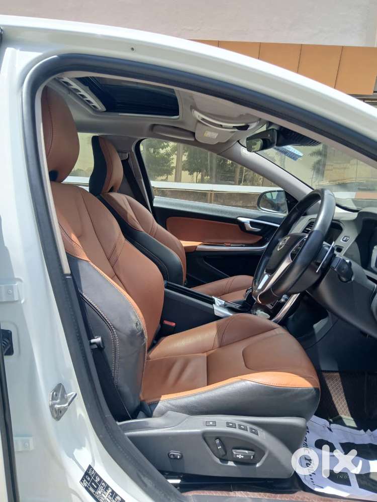 Volvo S60 D4 Momentum, 2018, Diesel