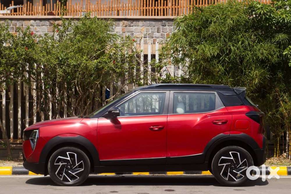 Mahindra Xuv 3xo Ax7l 1.2 Petrol At (pg), 2026, Petrol