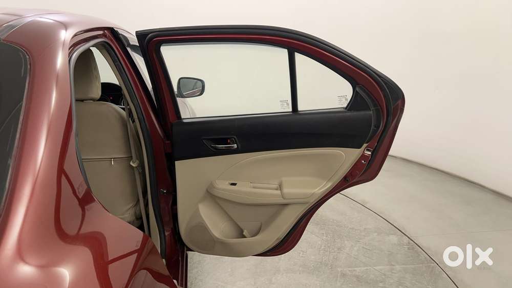 Maruti Suzuki Dzire 1.2 Zxi Plus Amt, 2017, Petrol