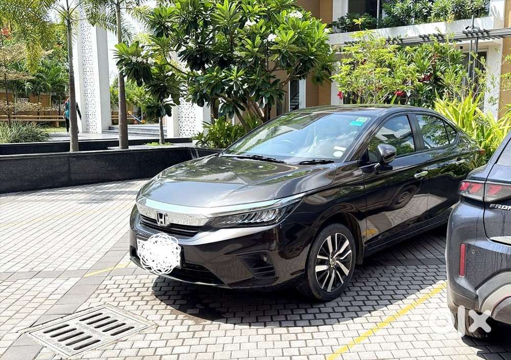 Honda City Zx 2022 Petrol 30000 Km Driven